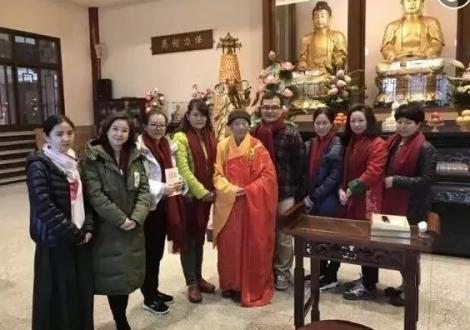 佛教供花（上篇）| 宝岛花艺游学之旅